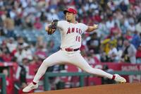 　ブレーブス戦に先発登板したエンゼルス・菊池＝アナハイム（共同）