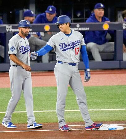 　１回、四球を選び、昨季から４３試合連続出塁とし、イチローが樹立した日本勢最長記録に並んだ（共同）