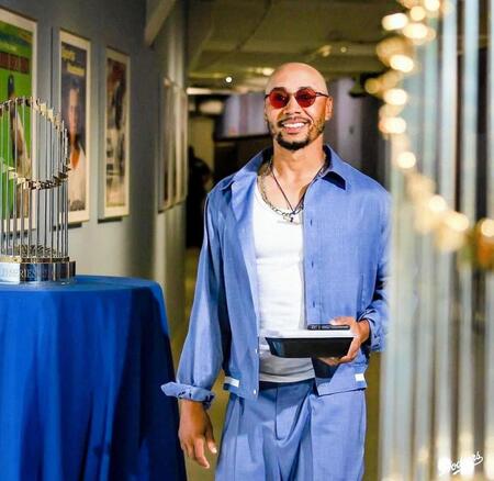 　　球場入りするベッツ（ロサンゼルス・ドジャース提供）