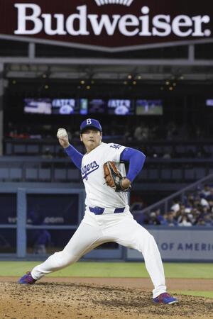 メッツ戦に先発登板し、６回２安打１失点で２勝目を挙げた大谷。５年ぶりに投手専念での出場となった（共同）