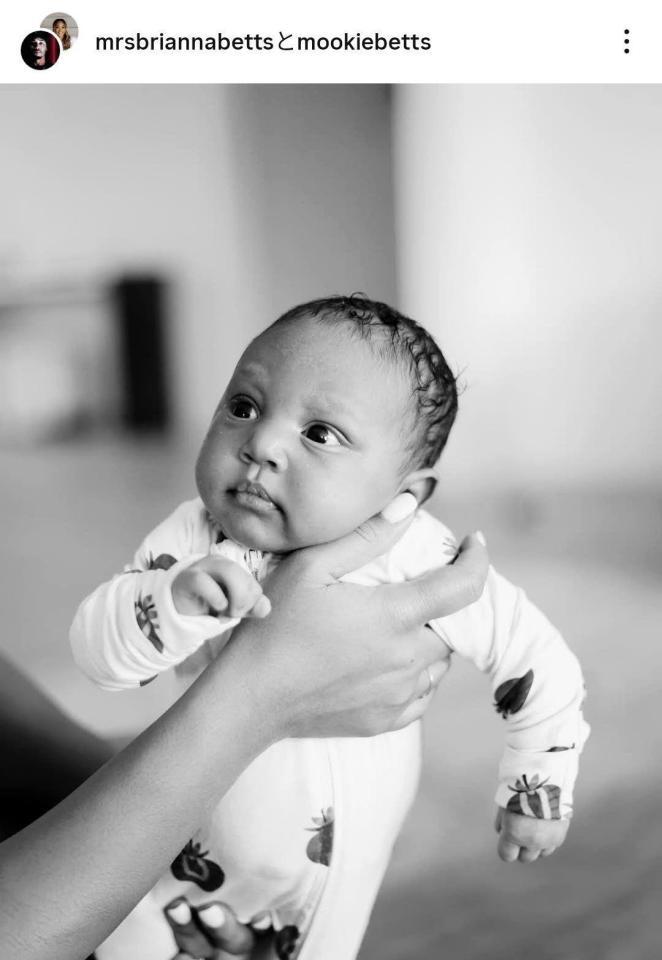 　第３子となるカーリちゃん。ベッツのインスタグラム（ｍｏｏｋｉｅｂｅｔｔｓ）より