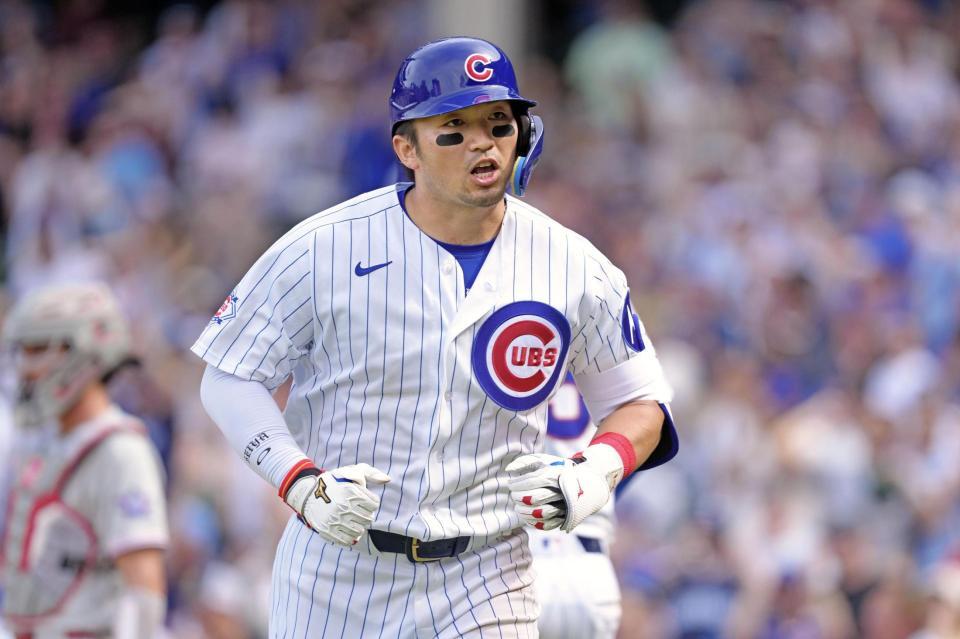 ８回、３試合連続本塁打となる３号ソロを放った鈴木（ゲッティ＝共同）