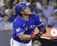 ブルージェイズ・岡本和真（提供・共同通信社）