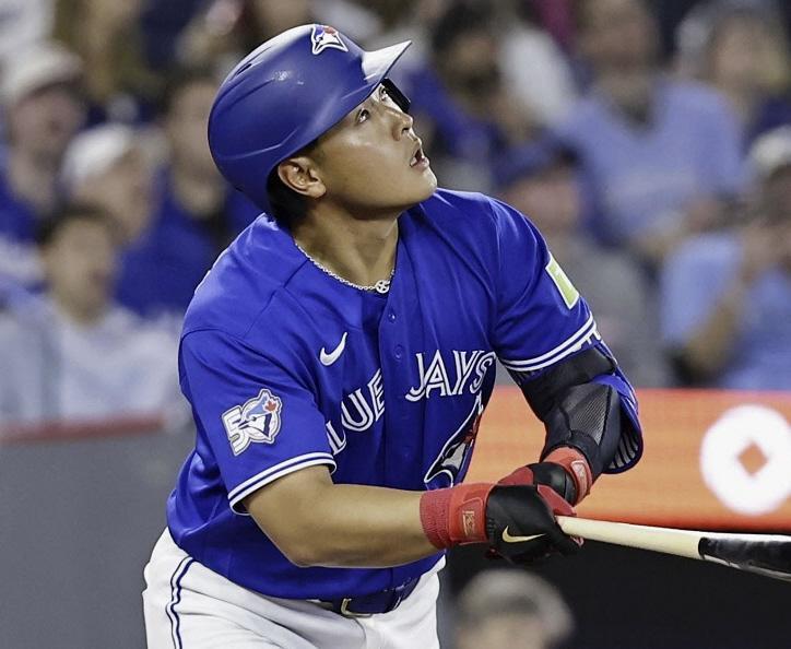 ブルージェイズ・岡本和真（提供・共同通信社）