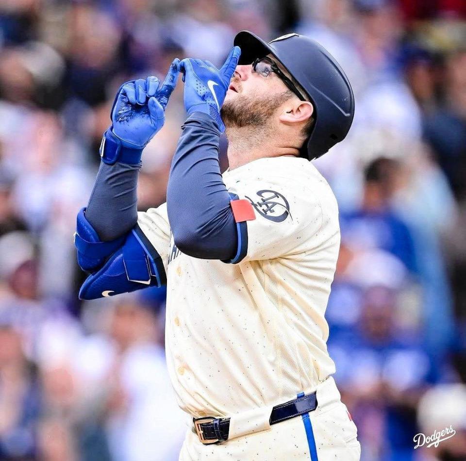 　三回、同点の９号２ランを放ったマンシー（ロサンゼルス・ドジャース提供）