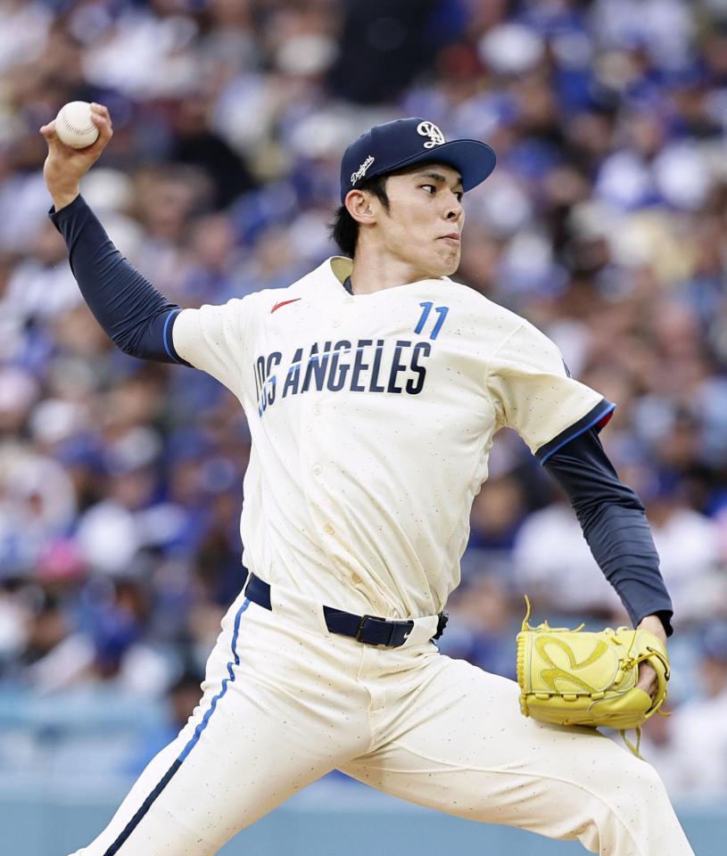 　カブス戦に先発し、５回０／３を４失点で今季初勝利を挙げた佐々木（共同）