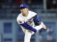 マーリンズ戦に先発した山本（共同）