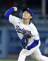 マーリンズ戦に先発した山本（共同）