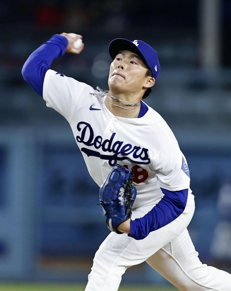 マーリンズ戦に先発した山本（共同）