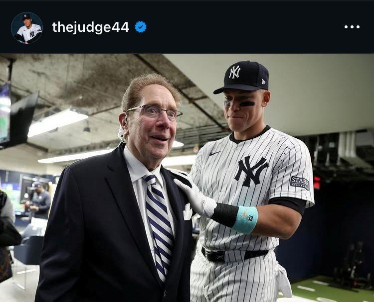 ジャッジのインスタグラム（＠ｔｈｅｊｕｄｇｅ４４）より