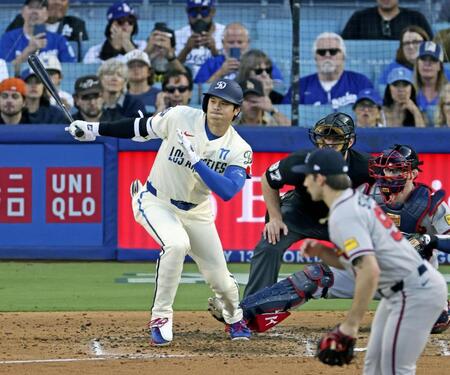 ３回、一ゴロに倒れた大谷。投手・ストライダー（共同）