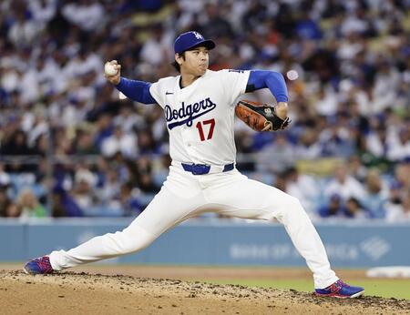 先発登板した大谷（共同）
