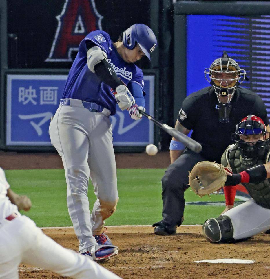 　エンゼルス戦の６回、二ゴロに倒れたドジャース・大谷＝アナハイム（共同）