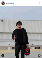 　シアトルへ移動する村上。ホワイトソックスのインスタグラム（ｗｈｉｔｅｓｏｘ）より
