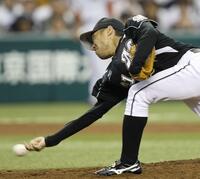 ロッテ時代の渡辺俊介氏＝２０１０年