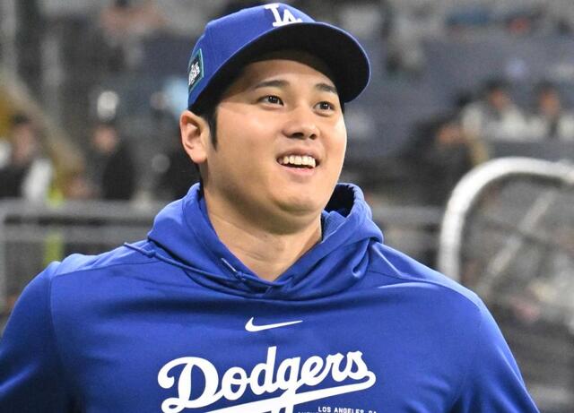 大谷翔平 ブ軍の元同僚と旧交温める