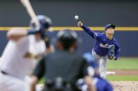 　ブルワーズ戦に先発し、７回を７安打１失点で４勝目を挙げたドジャース・山本＝ミルウォーキー（共同）
