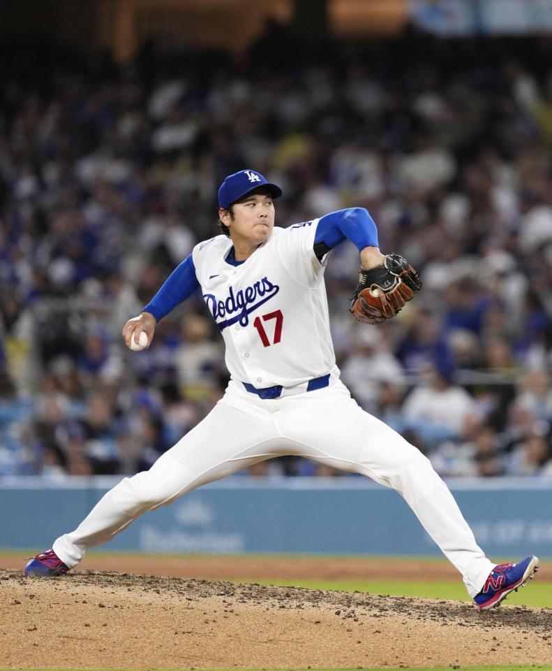 　ロッキーズ戦に先発登板し、６回１失点で５勝目を挙げたドジャース・大谷＝ロサンゼルス（共同）