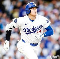 　三回、１０号ソロを放った大谷（ロサンゼルス・ドジャース提供）