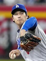 ダイヤモンドバックス戦に先発登板した大谷（共同）