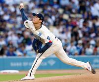 エンゼルス戦に先発したドジャース・山本＝ロサンゼルス（共同）