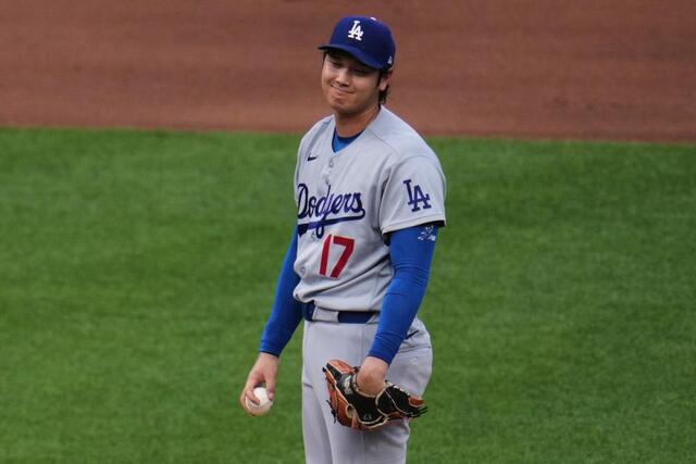 大谷翔平が場外弾浴びる　２年目選手に