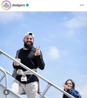 ベシアとケイラ夫人。ドジャースのインスタグラム＠ｄｏｄｇｅｒｓ（６月９日付）より