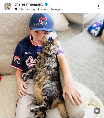 フリーマンの妻・チェルシーさんのインスタグラム（ｃｈｅｌｓｅａｆｒｅｅｍａｎ５）より