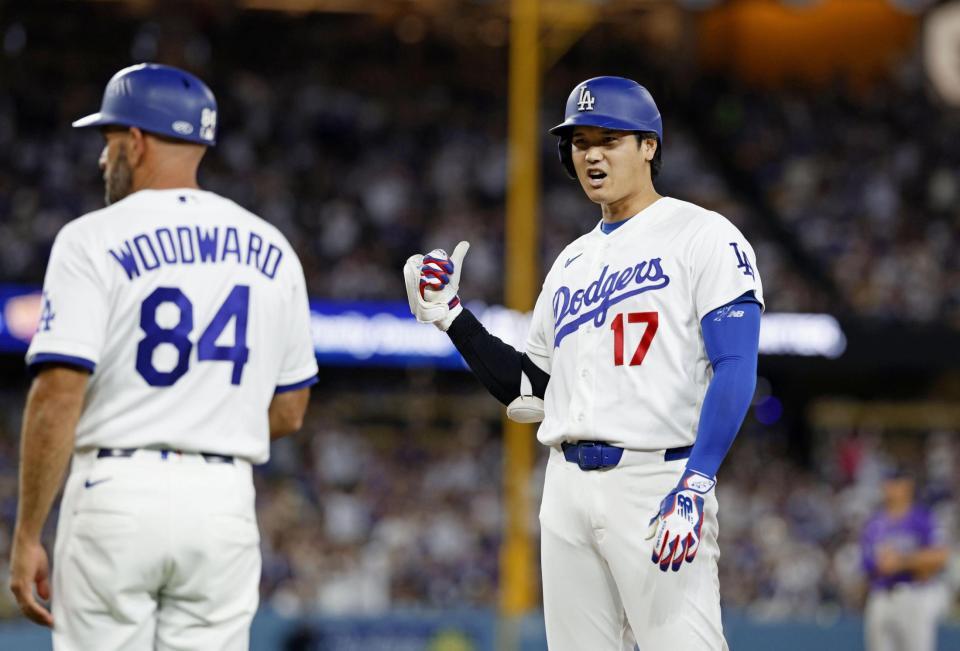 ４回、２点適時打を放った大谷（共同）