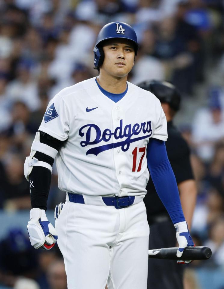 ２回、空振り三振に倒れたドジャース・大谷（共同）