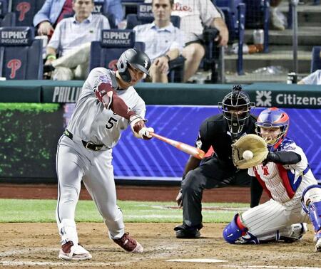　米大リーグ、オールスター戦の９回、空振り三振に倒れたホワイトソックス・村上宗隆＝14日、フィラデルフィア（共同）