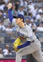 　ヤンキース戦に先発した佐々木（共同）