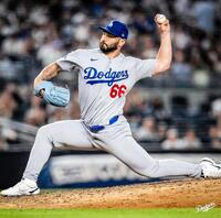MLB全球団が背番「42」でプレー 初の黒人選手として活躍した