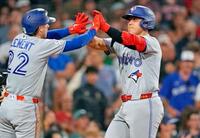 MLB555本塁打 48歳マニー・ラミレス契約解除 プレーすること