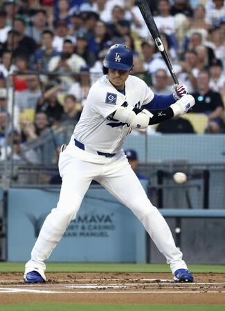 　レッドソックス戦の１回、見逃し三振に倒れるドジャース・大谷＝ロサンゼルス（共同）