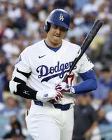 　レッドソックス戦の１回、見逃し三振に倒れたドジャース・大谷＝ロサンゼルス（共同）