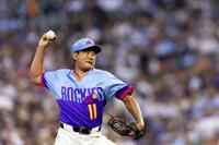 　ロイヤルズ戦に先発し、６回２／３を５安打１失点で11勝目を挙げたロッキーズ・菅野＝デンバー（ＭＬＢ提供・ゲッティ＝共同）