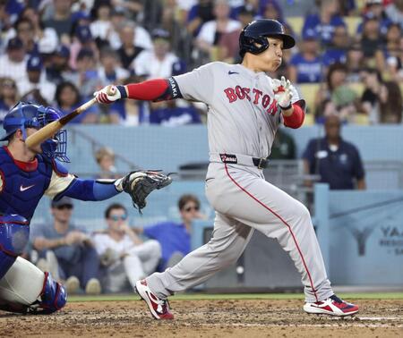 　ドジャース戦の７回、一ゴロに倒れたレッドソックス・吉田＝ロサンゼルス（共同）