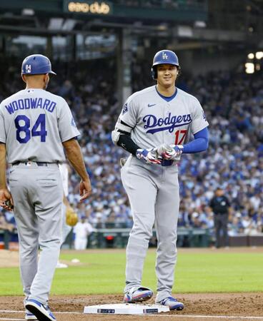 ２回、右前打を放った大谷（共同）