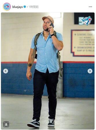 球場入りするスプリンガー。ブルージェイズのインスタグラム（ｂｌｕｅｊａｙｓ）より