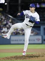 　ブルワーズ戦に先発したドジャース・山本＝ロサンゼルス（共同）