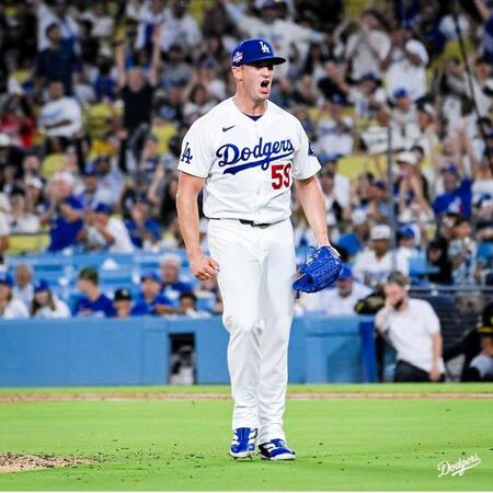 十回を無失点に抑え今季初勝利を挙げたフィリップス（ロサンゼルス・ドジャース提供）