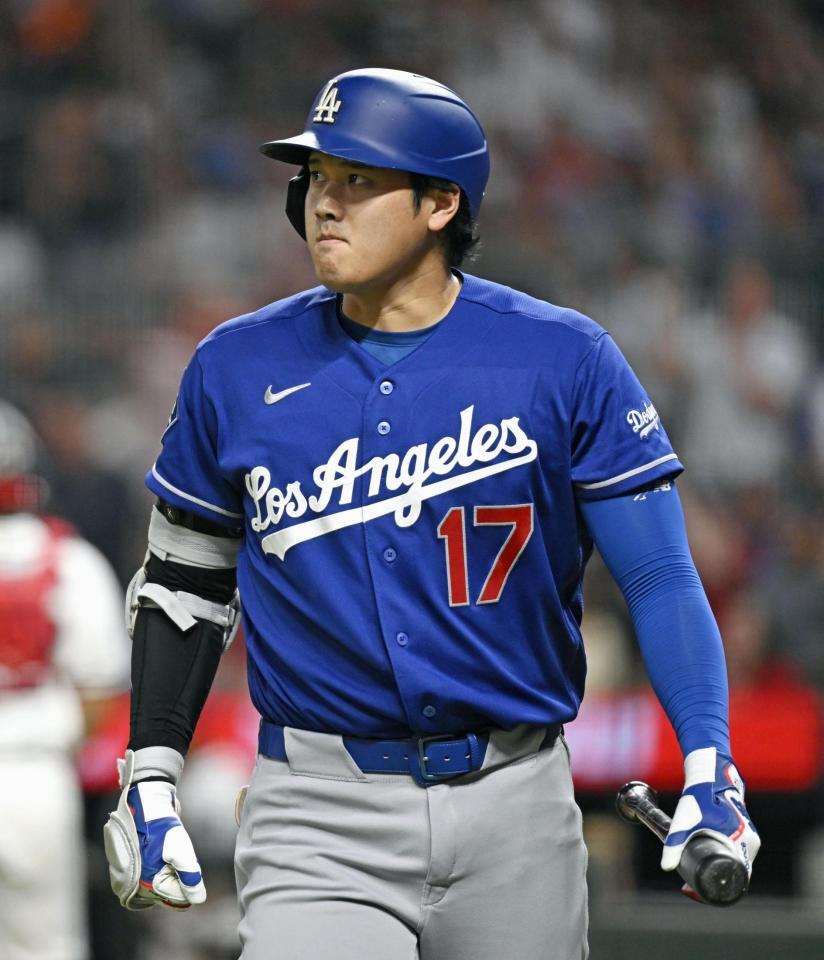 　ブレーブス戦の５回、空振り三振に倒れたドジャース・大谷＝アトランタ（共同）