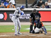 　タイガース戦の８回、二ゴロに倒れるドジャース・大谷＝デトロイト（共同）