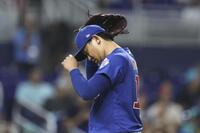 　マーリンズ戦の７回途中、好投して降板するカブス・今永＝マイアミ（ゲッティ＝共同）