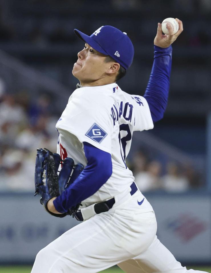 レッズ戦に先発した山本（共同）