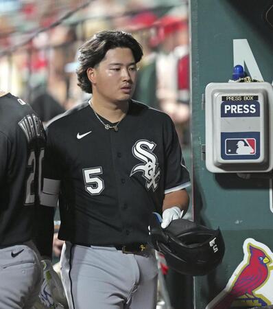 　カージナルス戦の７回、一ゴロに倒れたホワイトソックス・村上＝セントルイス（共同）