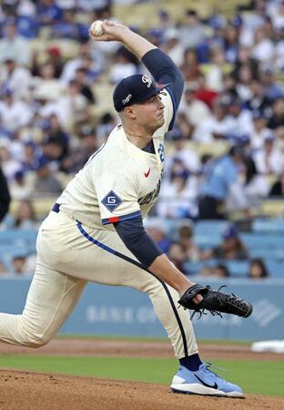 　ジャイアンツ戦に先発したドジャースのスクバル＝ロサンゼルス（共同）