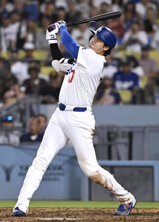 　パドレス戦の７回、中飛に倒れたドジャース・大谷＝ロサンゼルス（共同）
