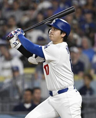 　パドレス戦の５回、中飛に倒れたドジャース・大谷＝ロサンゼルス（共同）